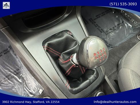 Used 2015 Ford Fiesta ST FWD image 22