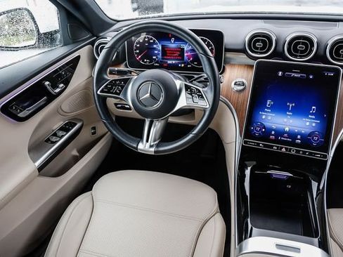 Used 2024 Mercedes-Benz C 300 4MATIC Sedan image 14