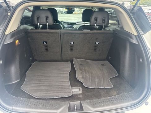 Used 2023 Buick Encore GX Preferred w/ Cold Weather Comfort Package FWD image 29