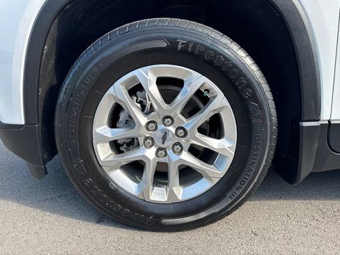 Used 2020 Chevrolet Traverse LS FWD image 30