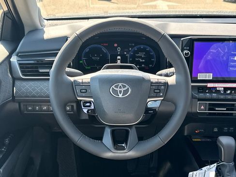 New 2026 Toyota Camry XLE AWD/4WD image 12
