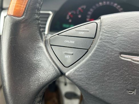 Used 2007 Chrysler Pacifica Limited image 22