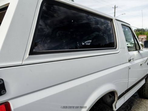 Used 1992 Ford Bronco Custom AWD/4WD image 64