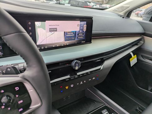 Certified 2025 Nissan Murano SL image 13