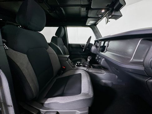 Used 2025 Ford Bronco Big Bend image 30