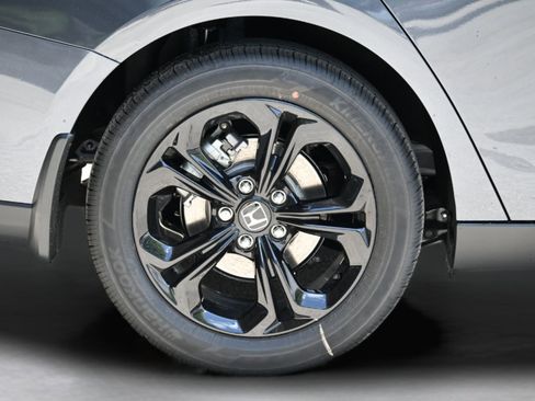 New 2025 Honda Accord SE image 29