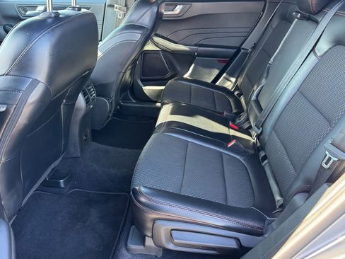 Used 2023 Ford Escape ST-Line AWD/4WD image 13