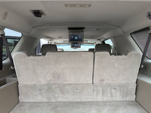 Used 2019 GMC Yukon XL SLT w/ Premium Edition AWD/4WD image 57