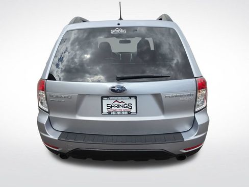 Used 2012 Subaru Forester 2.5X Limited AWD/4WD image 4