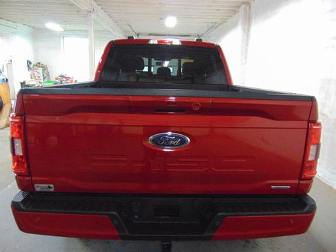 Used 2022 Ford F150 XLT w/ Equipment Group 302A High AWD/4WD image 5