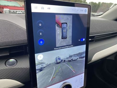 Used 2021 Ford Mustang Mach-E Premium image 32