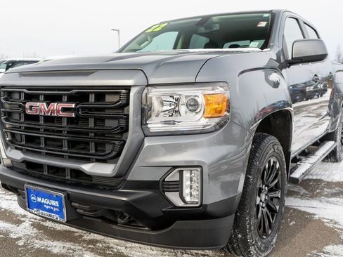 Used 2022 GMC Canyon Elevation image 2