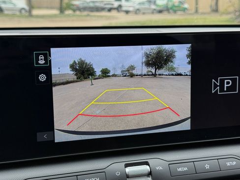 Used 2025 Kia K4 LXS image 24