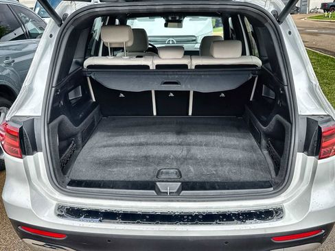 Used 2025 Mercedes-Benz GLB 250 image 17