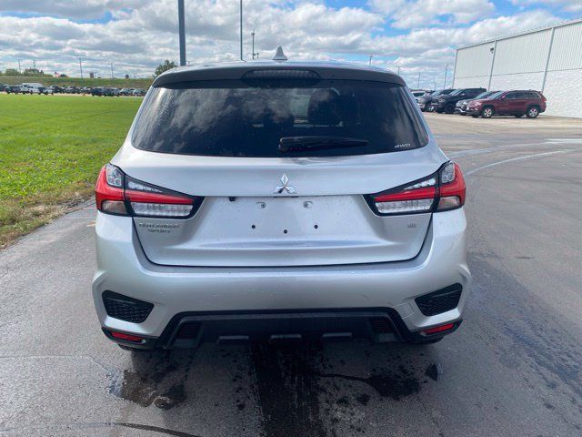 Used 2026 Mitsubishi Outlander Sport SE AWD/4WD image 4