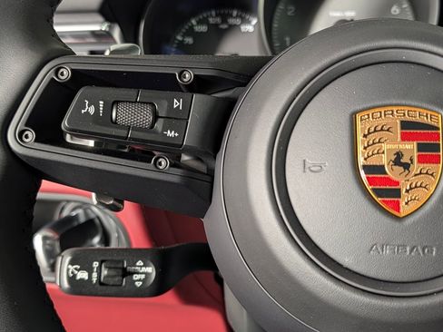 New 2026 Porsche Macan S image 35