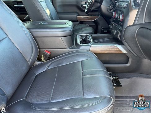 Used 2022 Chevrolet Silverado 3500 High Country w/ Technology Package image 30