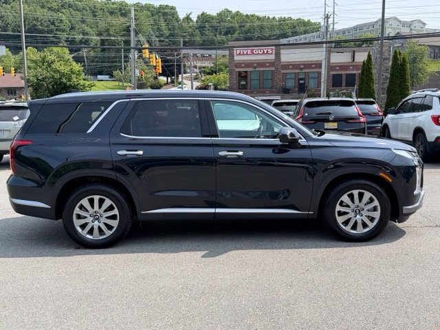 Used 2024 Hyundai Palisade SEL FWD image 4