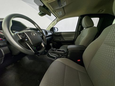 Used 2022 Toyota Tacoma SR image 22