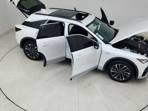 Used 2024 Acura ZDX A-Spec image 86