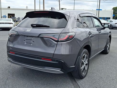 Certified 2024 Honda HR-V EX-L image 6