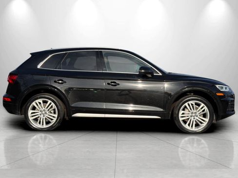 Used 2019 Audi Q5 2.0T Premium Plus w/ Premium Plus Package image 8