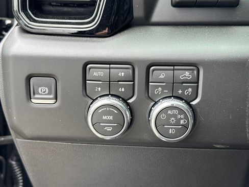 New 2026 GMC Sierra 1500 AT4X w/ LPO, Black Badging Package AWD/4WD image 20