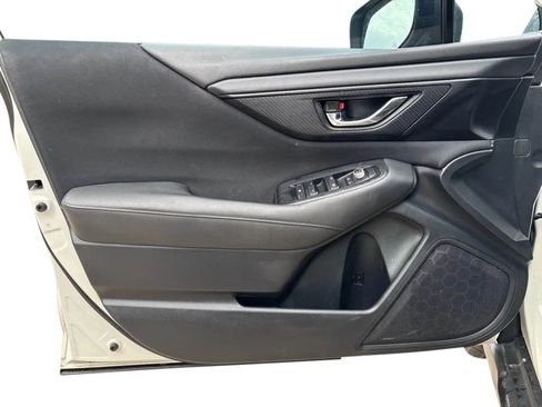 Used 2022 Subaru Outback Premium image 20