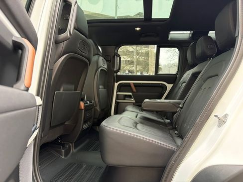 Used 2021 Land Rover Defender 110 S image 20