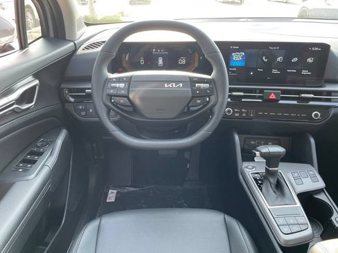 New 2026 Kia Sportage EX AWD/4WD image 13