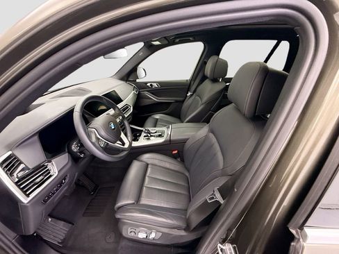 Used 2021 BMW X5 sDrive40i w/ Premium Package RWD image 18