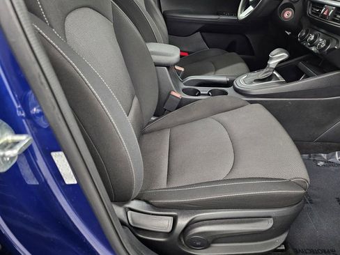 Used 2023 Kia Forte LXS w/ LXS Technology Package FWD image 19