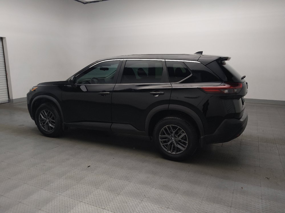Used 2021 Nissan Rogue S FWD image 3