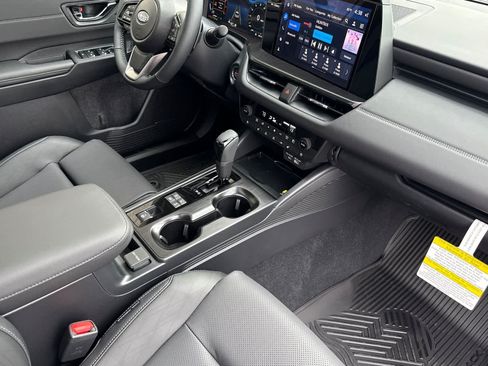 New 2026 Subaru Outback Touring AWD/4WD image 16