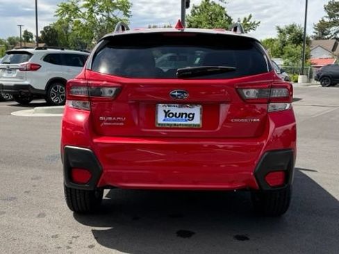 Used 2023 Subaru Crosstrek 2.0i Premium AWD/4WD image 4