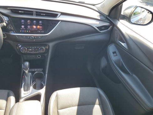 Used 2022 Buick Encore GX Select FWD image 26