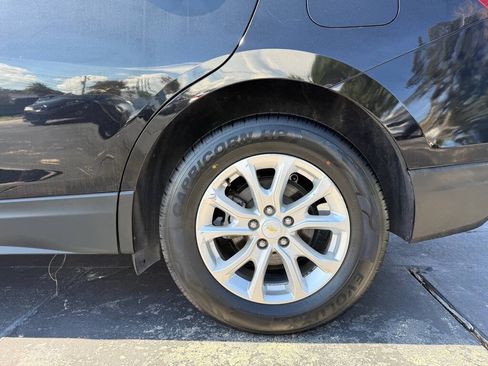 Used 2019 Chevrolet Equinox LT FWD image 30