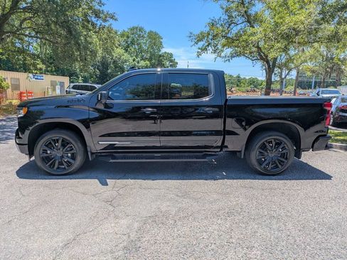 Used 2023 Chevrolet Silverado 1500 High Country w/ Technology Package AWD/4WD image 6