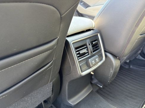 Used 2019 Subaru Forester Limited w/ Popular Package #3 image 18