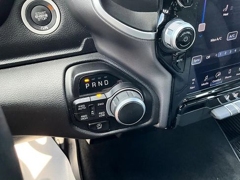 Used 2023 RAM 1500 Big Horn AWD/4WD image 20