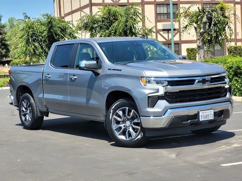 Used 2023 Chevrolet Silverado 1500 LT w/ LPO, Dark Essentials Package RWD image 2