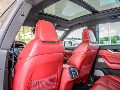 Used 2019 Maserati Levante GranSport AWD/4WD image 41