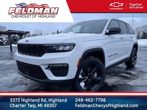 Used 2023 Jeep Grand Cherokee Limited w/ Luxury Tech Group II image 1