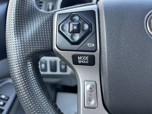 Used 2014 Toyota Tacoma 4x4 Double Cab w/ TRD Sport Package image 20