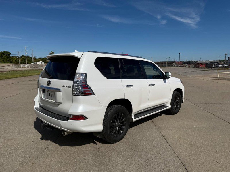 Used 2023 Lexus GX 460 Premium w/ Premium Plus Package AWD/4WD image 6