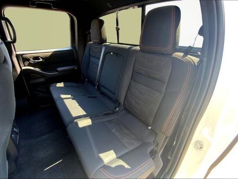 Used 2022 Nissan Frontier PRO-4X image 16
