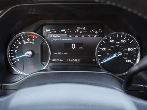 Used 2017 Ford F350 Lariat AWD/4WD image 21