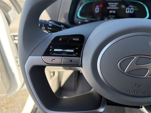 New 2026 Hyundai Elantra Blue image 24