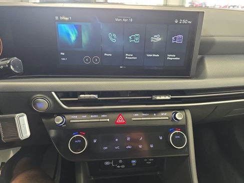 Used 2025 Hyundai Sonata SEL FWD image 15