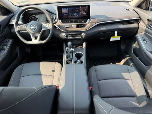New 2026 Nissan Altima 2.5 SV w/ SV Special Edition Package FWD image 25